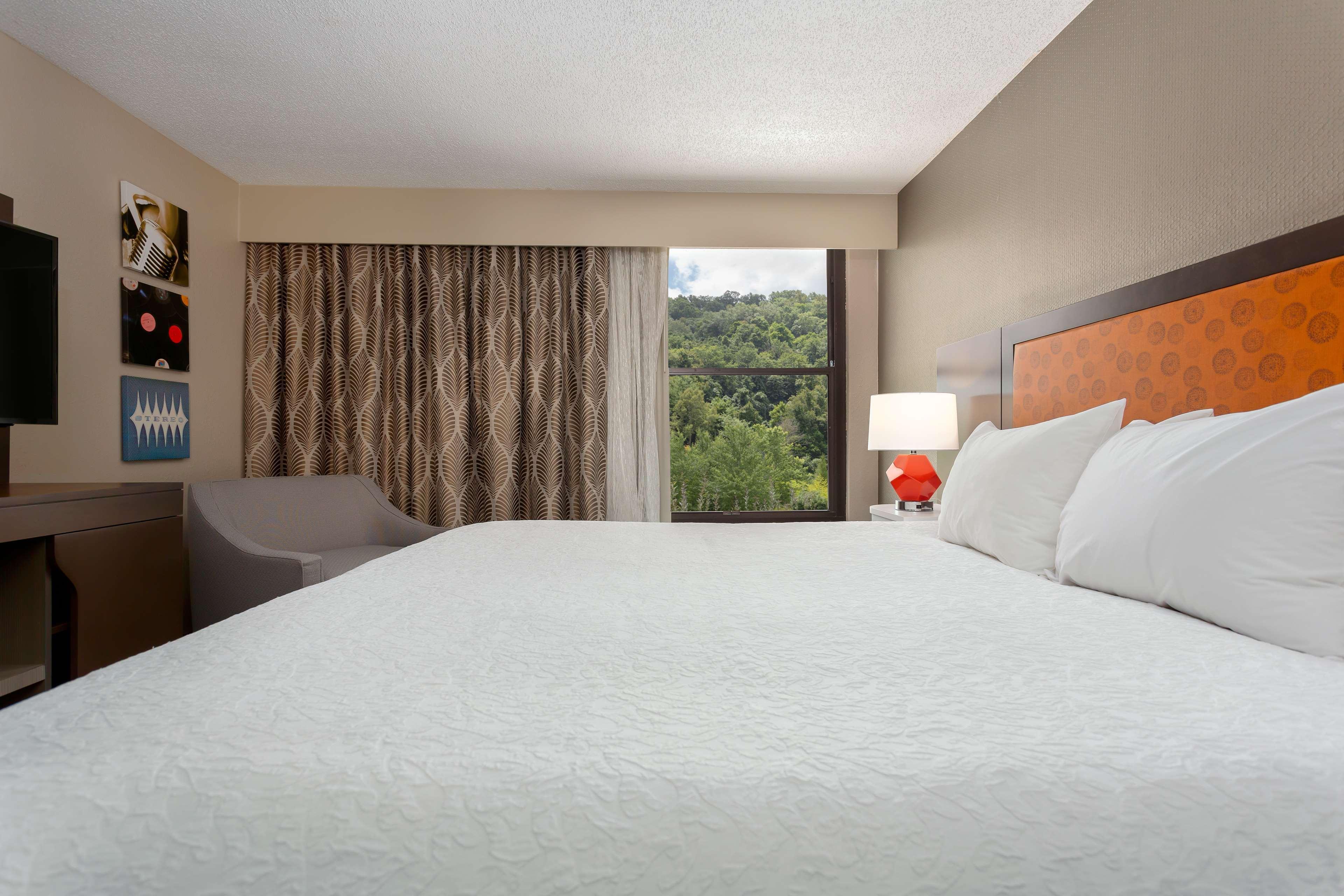Hampton Inn Bristol Eksteriør billede