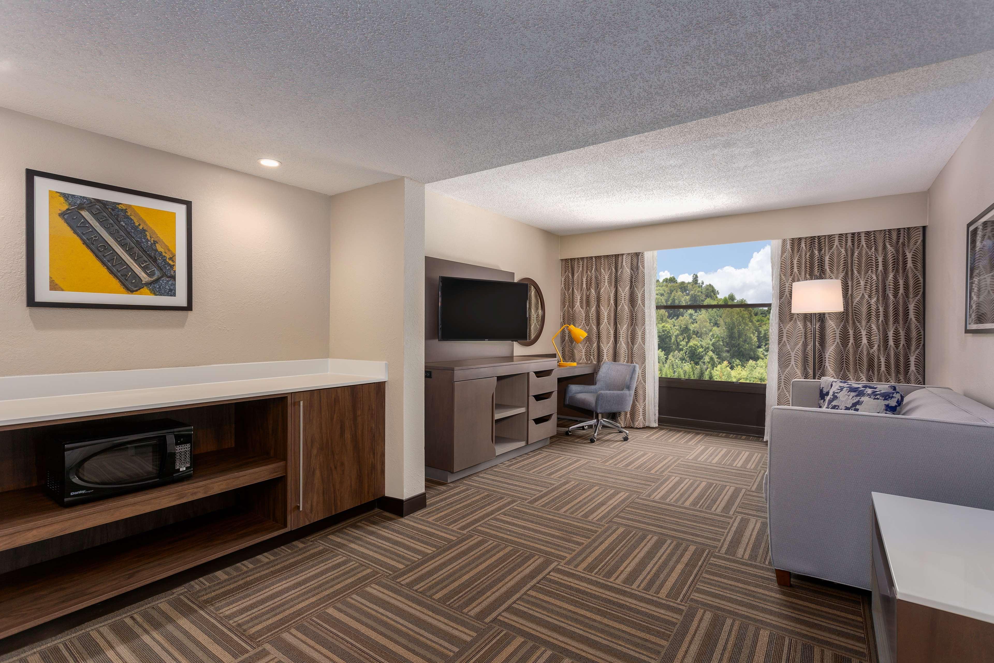 Hampton Inn Bristol Eksteriør billede