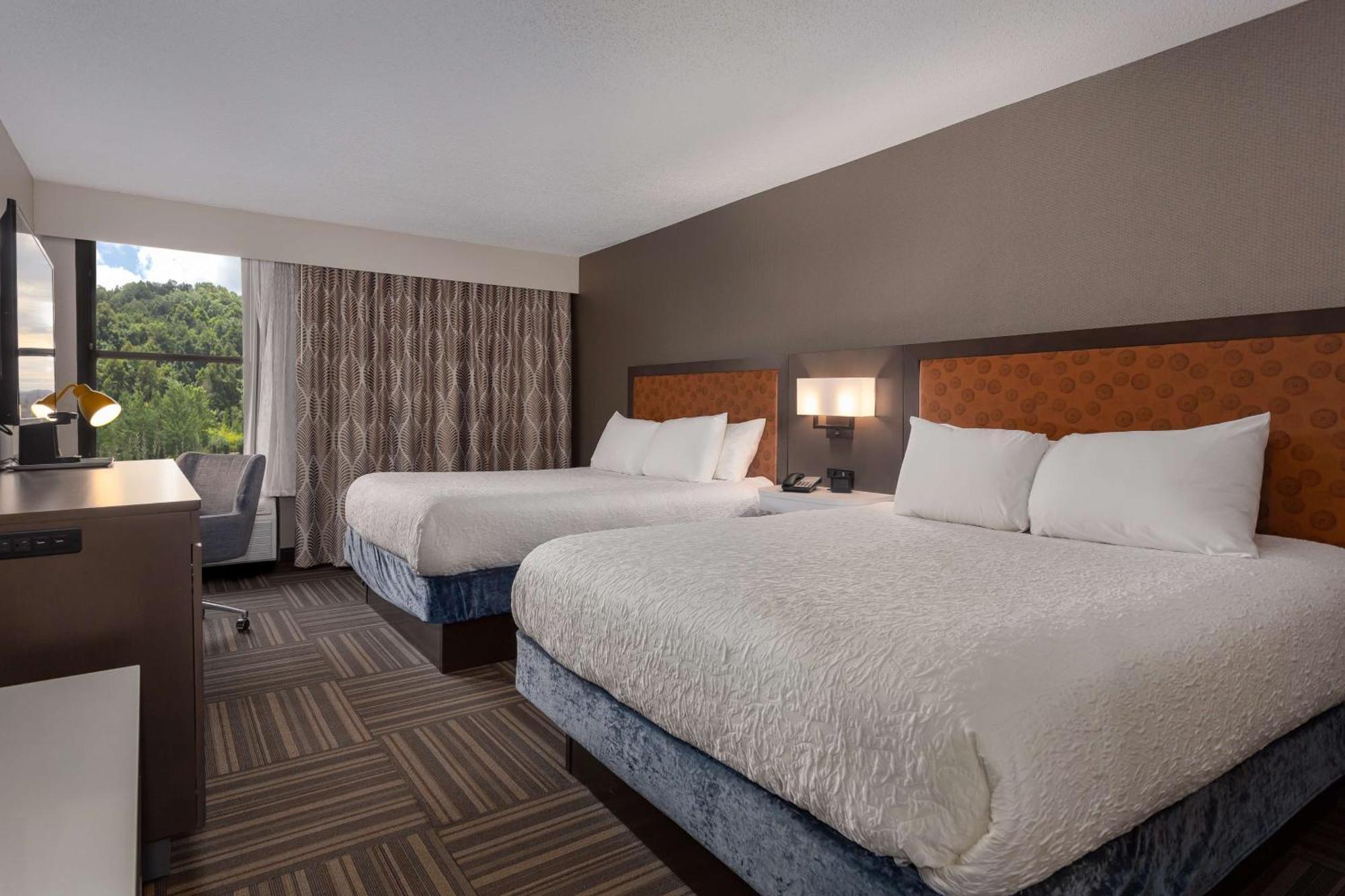 Hampton Inn Bristol Eksteriør billede